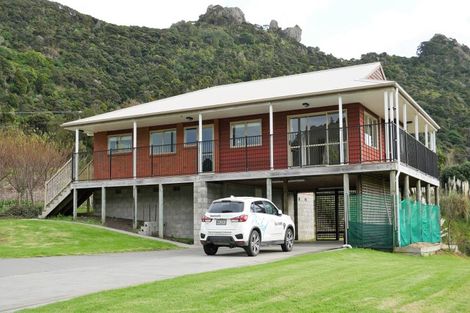 Photo of property in 2123 Whangarei Heads Road, Whangarei Heads, Whangarei, 0174