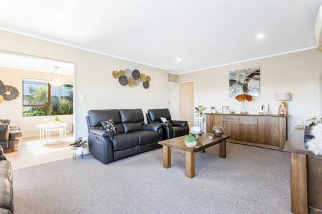 Photo of property in 12 Bosun Terrace, Whitby, Porirua, 5024