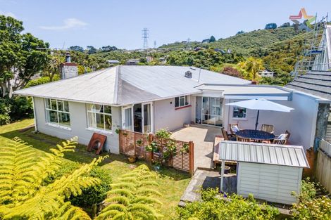Photo of property in 101 Pomare Road, Tirohanga, Lower Hutt, 5010