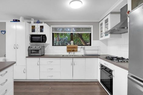 Photo of property in 9 Aileen Place, Nawton, Hamilton, 3200