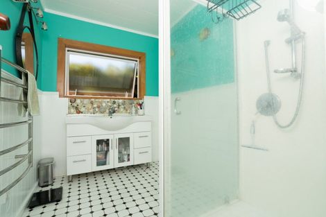 Photo of property in 61 Lorenzen Bay Road, Raglan, 3225