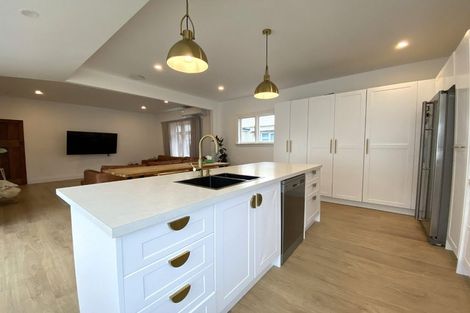 Photo of property in 57 Stapletons Road, Richmond, Christchurch, 8013