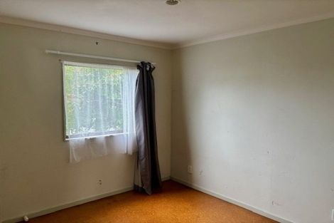 Photo of property in 5 Justin Place, Te Atatu Peninsula, Auckland, 0610