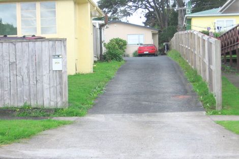 Photo of property in 30a Kamara Road, Glen Eden, Auckland, 0602