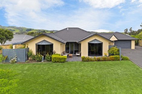 Photo of property in 12 Sunninghurst Drive, Fairfield, Dunedin, 9018
