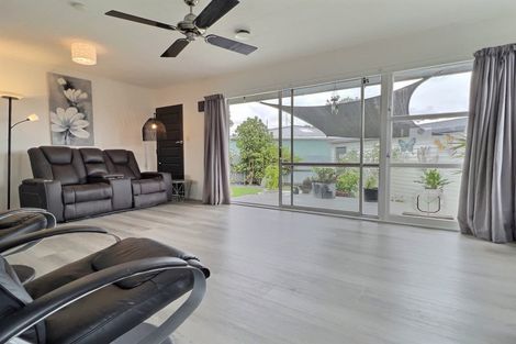 Photo of property in 51 Coventry Avenue, Tamatea, Napier, 4112