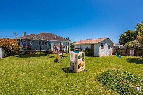 Photo of property in 23 Middlesex Street, Levin, 5510