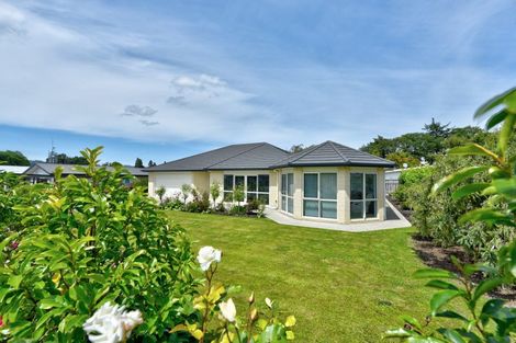 Photo of property in 12 Mary Street, Gore, 9710