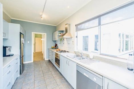 Photo of property in 4 Godwin Crescent, College Estate, Whanganui, 4500