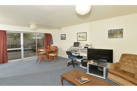 Photo of property in 2/81 Old Onerahi Road, Onerahi, Whangarei, 0110