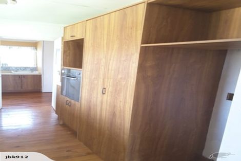 Photo of property in 50 Bibby Street, Waipawa, 4210