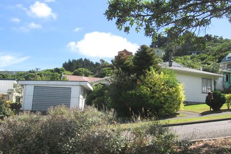 Photo of property in 4 John Witton Drive, Crofton Downs, Wellington, 6035