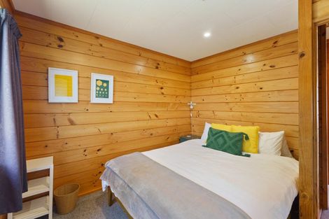 Photo of property in 65 Queens Road, Waikanae Beach, Waikanae, 5036