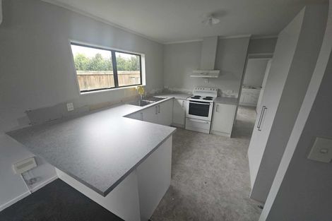 Photo of property in 35 Oxford Street, Fairfield, Hamilton, 3214