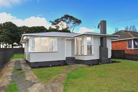 Photo of property in 85 Blake Road, Mangere East, Auckland, 2024