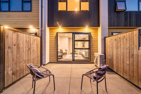 Photo of property in 7/240 Stokes Valley Road, Stokes Valley, Lower Hutt, 5019