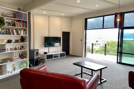 Photo of property in 11a Moana Heights, Waikawa, Picton, 7220
