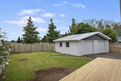 Photo of property in 59 Karen Crescent, Dinsdale, Hamilton, 3204