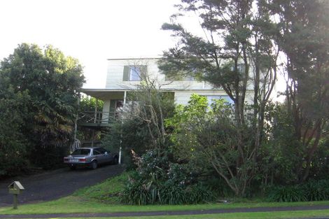 Photo of property in 28 Eugenia Rise, Totara Heights, Auckland, 2105