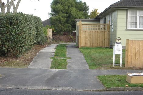 Photo of property in 7 Ross Crescent, Fairfield, Hamilton, 3214