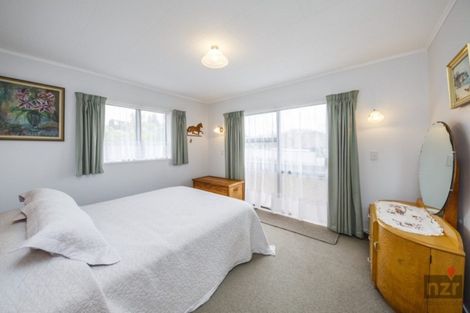 Photo of property in 30 Park View Avenue, Feilding, 4702