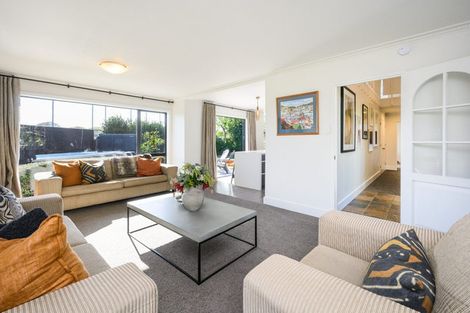 Photo of property in 281 Fitzherbert Avenue, West End, Palmerston North, 4410