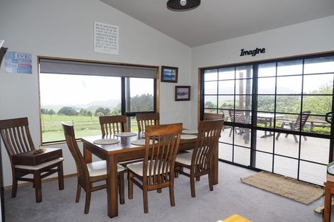 Photo of property in 775 Upper Pitone Road, Pitone, New Plymouth, 4374