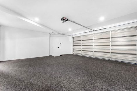 Photo of property in 2/19 Rodney Road, Northcote Point, Auckland, 0627