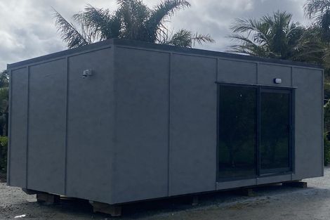 Photo of property in 37 Wheatstone Road, Wainui, Gisborne, 4073