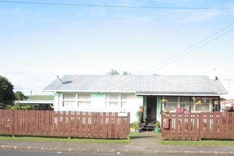 Photo of property in 2 O'connell Street, Manurewa, Auckland, 2102