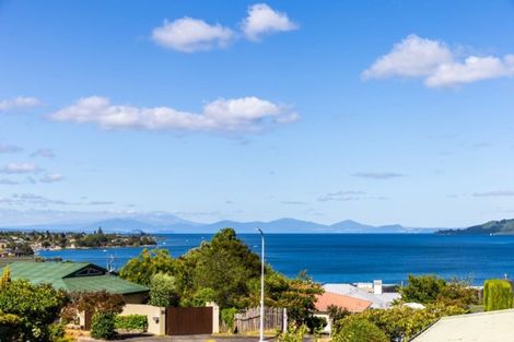 Photo of property in 8 Birch Street, Hilltop, Taupo, 3330