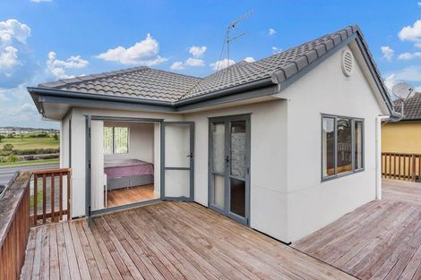 Photo of property in 100 Chapel Road, Flat Bush, Auckland, 2019