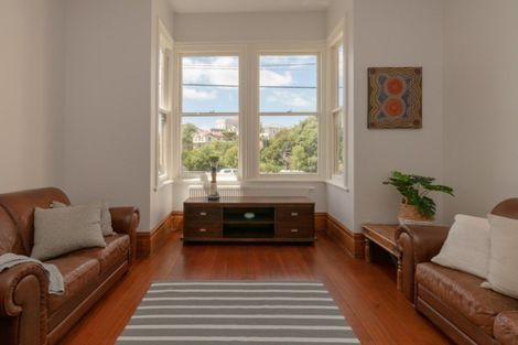 Photo of property in 200 Tinakori Road, Thorndon, Wellington, 6011