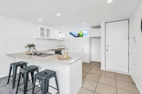 Photo of property in 4/1010 Colombo Street, St Albans, Christchurch, 8014