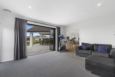 Photo of property in 61 Baxter Michael Crescent, Cambridge, 3434