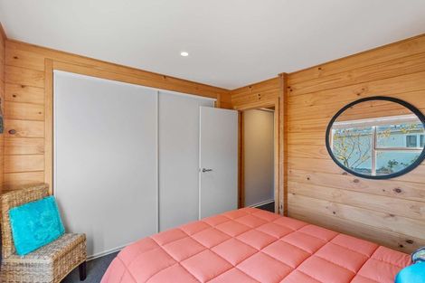 Photo of property in 21 Oxford Street, Waikari, 7420