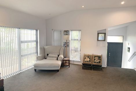Photo of property in 6 Kaimai Place, Aotea, Porirua, 5024