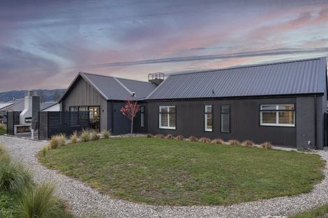 Photo of property in 7 Hatters Lane, Mount Pisa, 9383