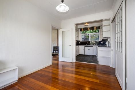 Photo of property in 53a Bayview Road, Paremata, Porirua, 5024