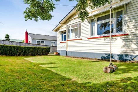 Photo of property in 22 Ngaio Street, Strandon, New Plymouth, 4312