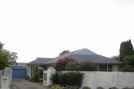 Photo of property in 6 Grimseys Road, Redwood, Christchurch, 8051
