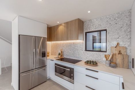 Photo of property in 280 Major Hornbrook Road, Mount Pleasant, Christchurch, 8081