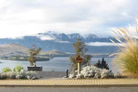 Photo of property in 27 Aspen Grove, Fernhill, Queenstown, 9300