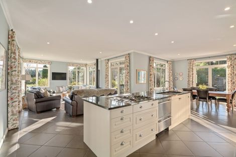 Photo of property in 162 Te Awa Road, Albert Town, Wanaka, 9382