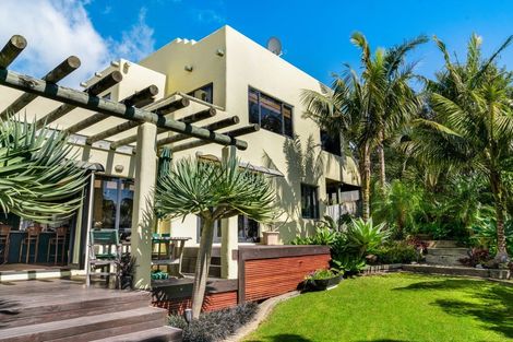 Photo of property in 14 Coral Court, Gulf Harbour, Whangaparaoa, 0930