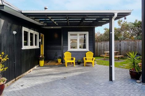 Photo of property in 14 Pipi Street, Two Mile Bay, Taupo, 3330