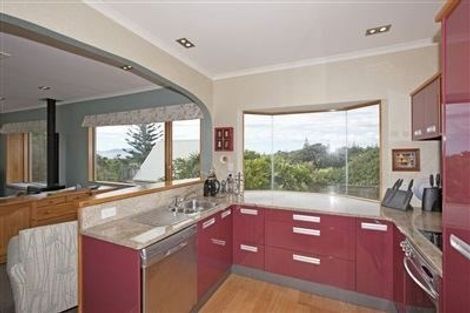 Photo of property in 40 Aperahama Street, Paekakariki, 5034