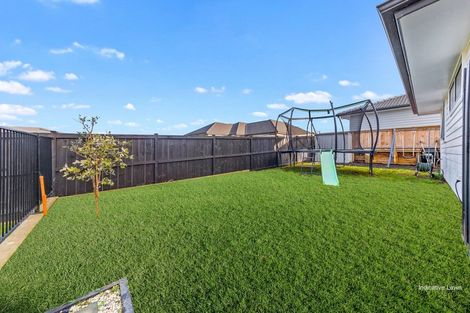 Photo of property in 4 Helenvale Crescent, Pokeno, 2402
