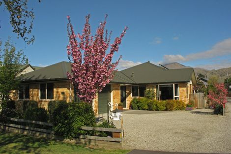 Photo of property in 13 Barry Avenue, Cromwell, 9310