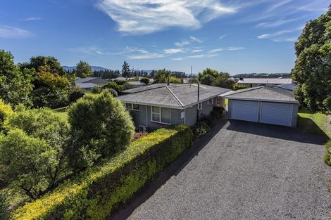 Photo of property in 138 High Street, Oxford, 7430